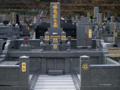 長崎でお墓、墓地の事なら小森石材彫刻